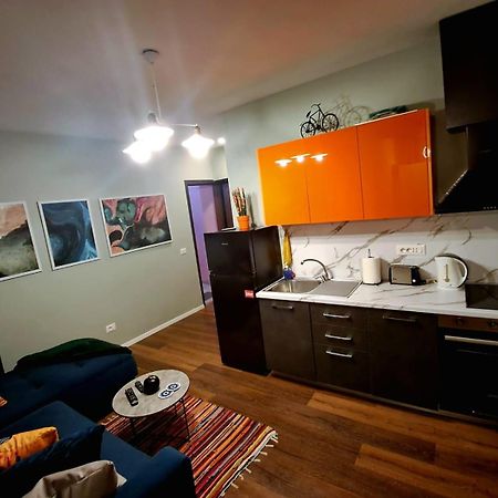 Appartamento Edea Flat Tirana Esterno foto